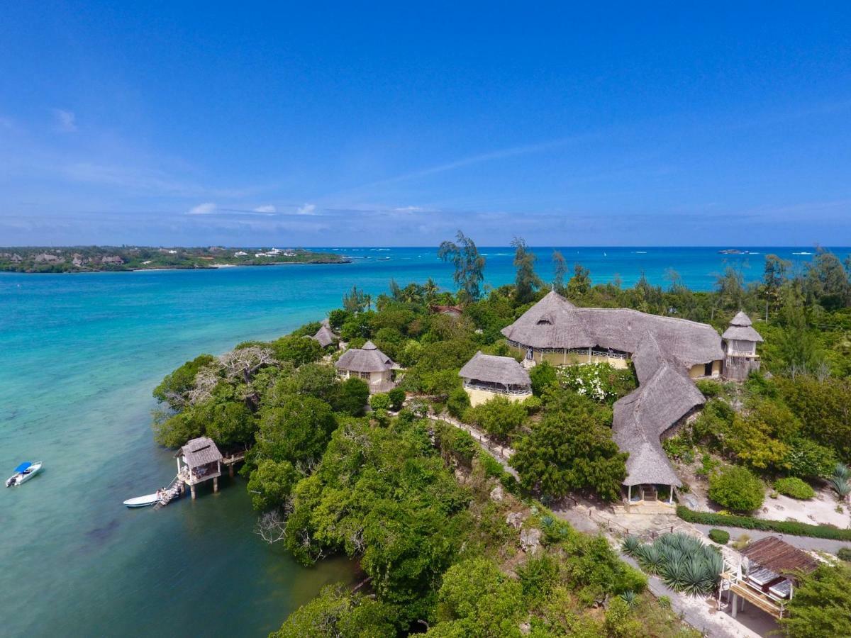 Rock And Sea Resort วาตามู ภายนอก รูปภาพ